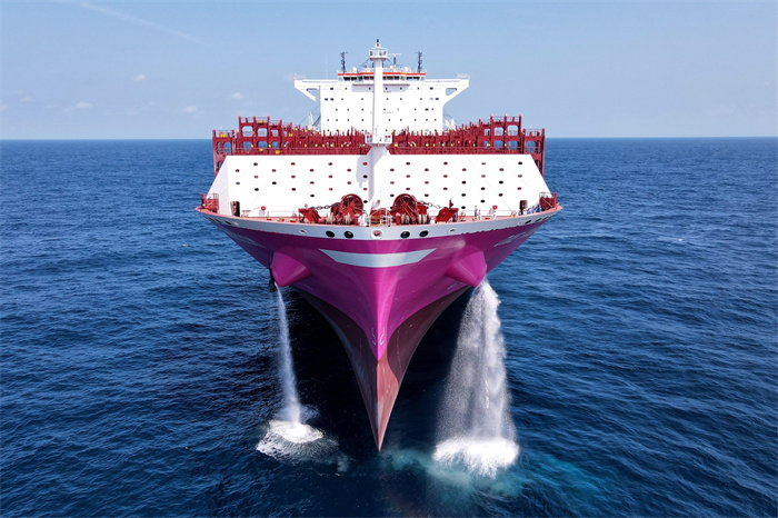 Seaspan Container-ships, Canada